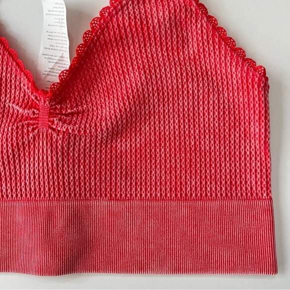 Fabletics Cable Knit Bralette and Brief Set Color Washed Strawberry Red Size Med - Picture 5 of 13